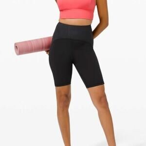 Lululemon Black 8" Blissful Bend Super High-Rise Short 2